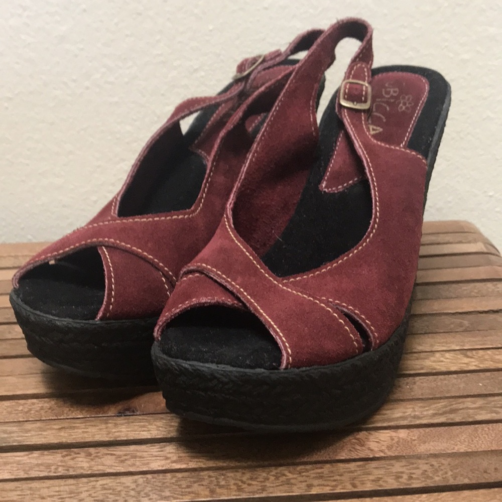 Womens Size 9 Sbicca Priscilla Suede Wedge Sandals
